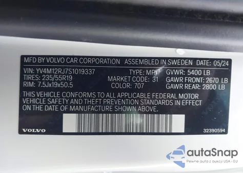 2025 Volvo Xc60 B5 Core z USA, uszkodzony, nr VIN YV4M12RJ7S1019337